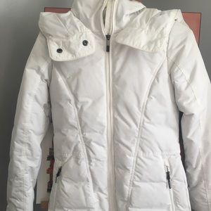 Lolë winter white coat